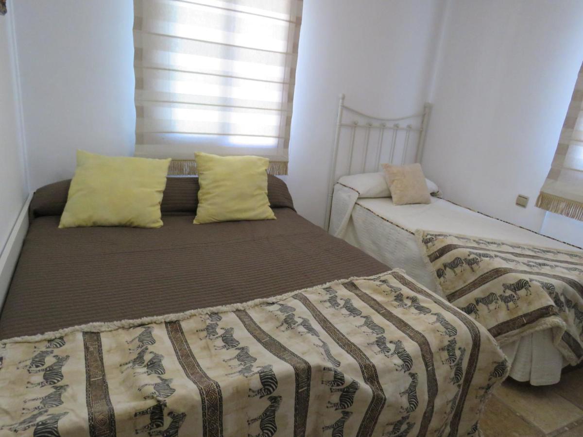 Apartamento bien situado en Marbella Exterior foto