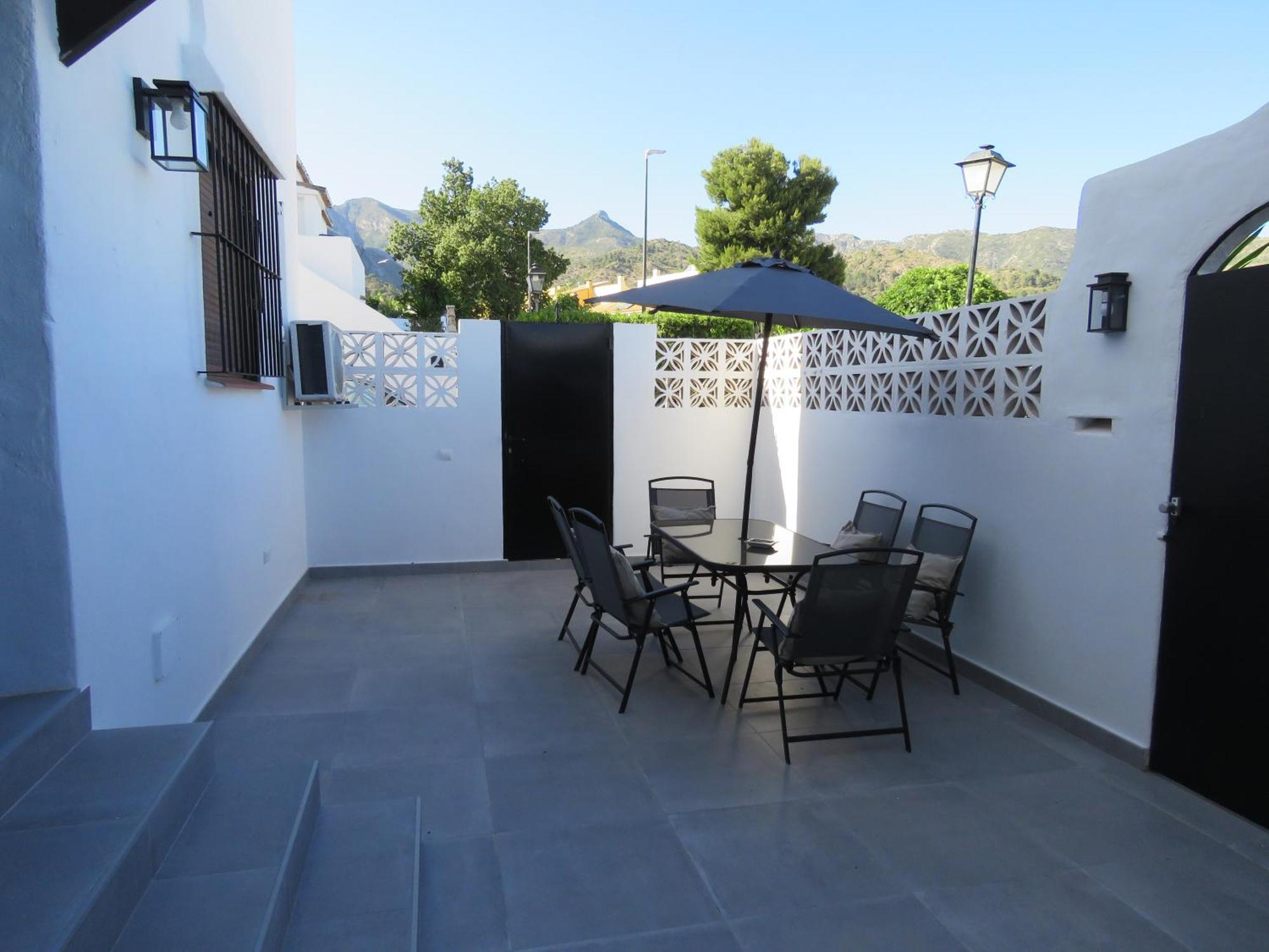 Apartamento bien situado en Marbella Exterior foto